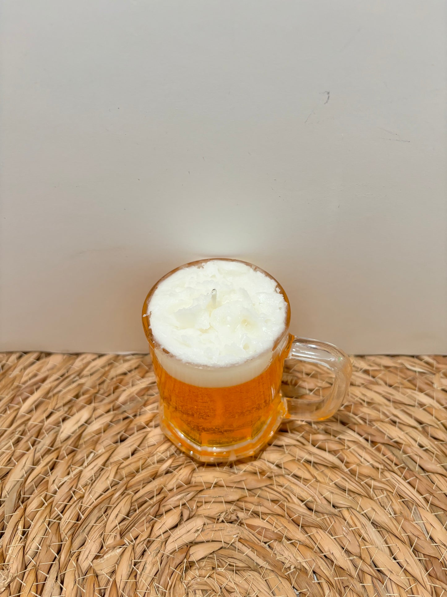 5 oz birch and black pepper beer