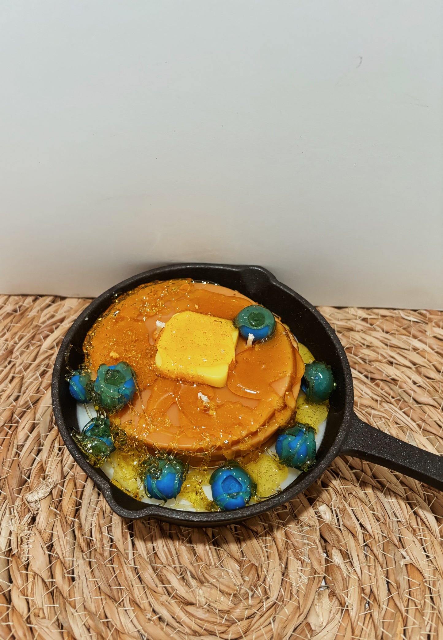 Blueberry pancake skillet candle